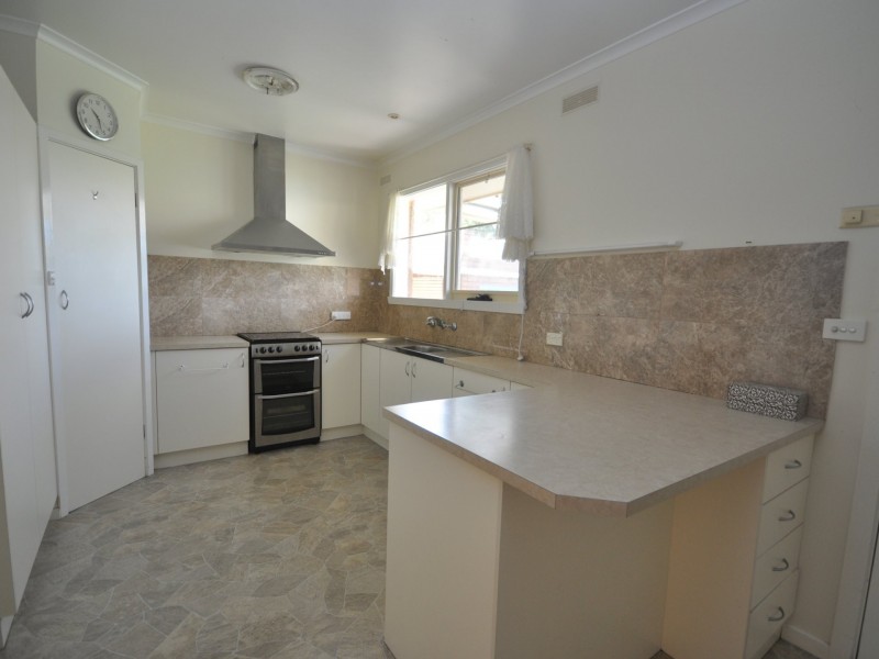 35 Wallace Street, Bairnsdale VIC 3875