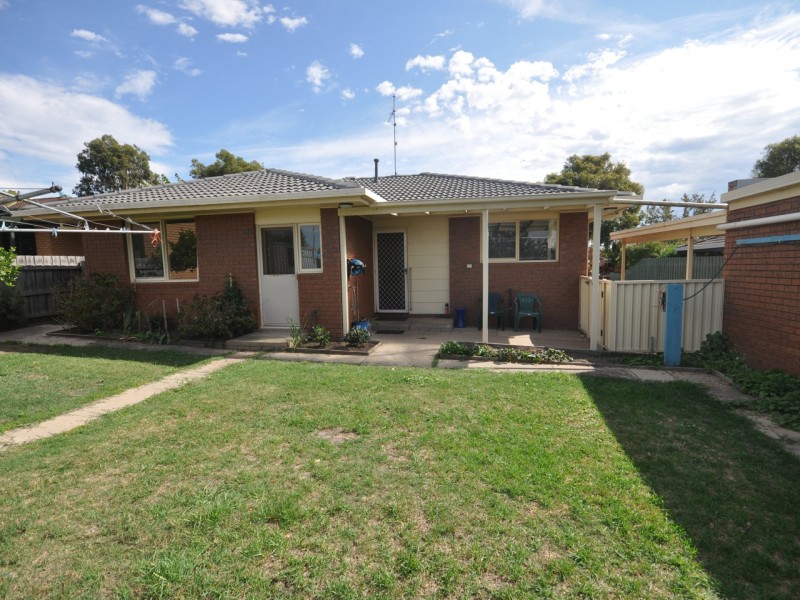 35 Wallace Street, Bairnsdale VIC 3875