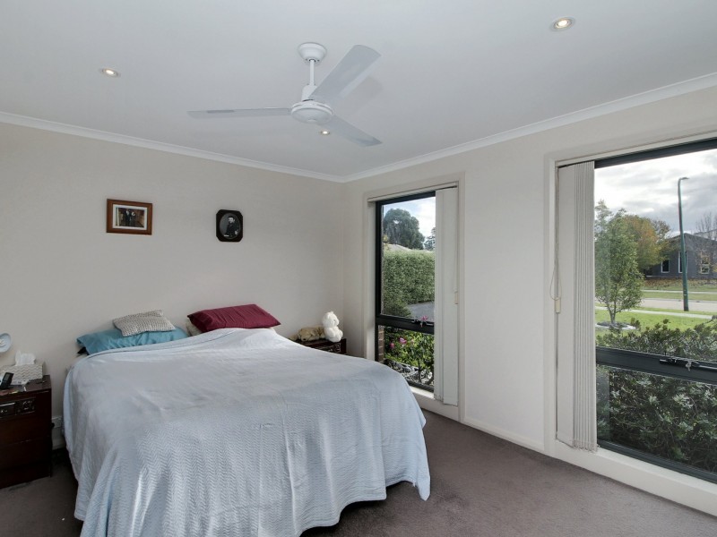 5 Kooralbyn Court, Eastwood VIC 3875