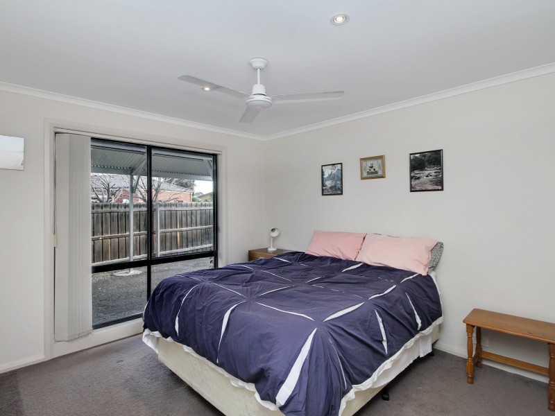 5 Kooralbyn Court, Eastwood VIC 3875