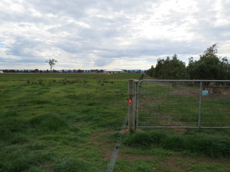 25 Hillside Lane, Hillside VIC 3875