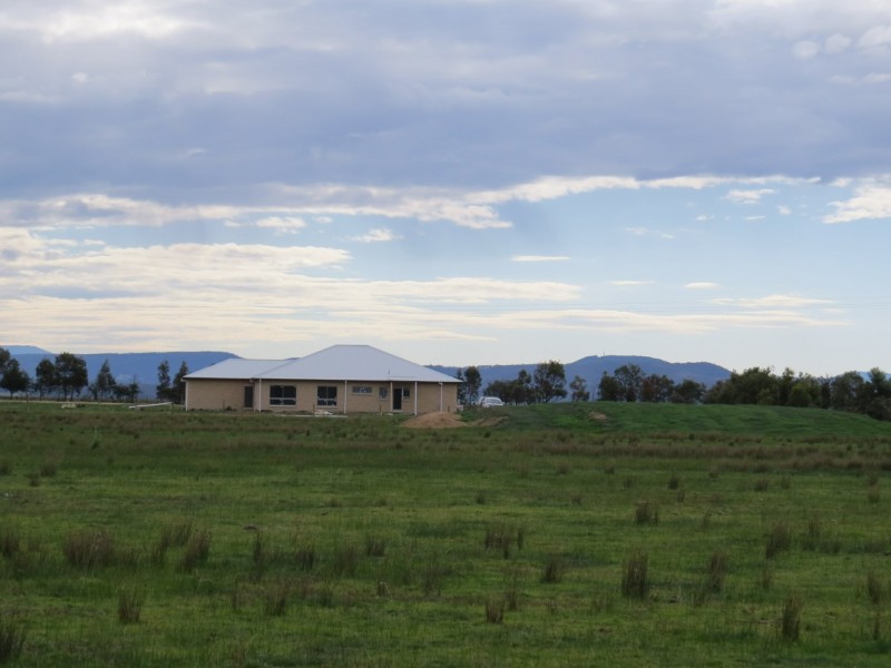 25 Hillside Lane, Hillside VIC 3875