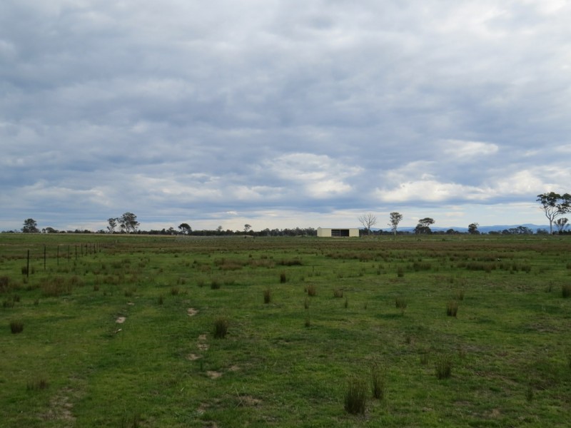 25 Hillside Lane, Hillside VIC 3875