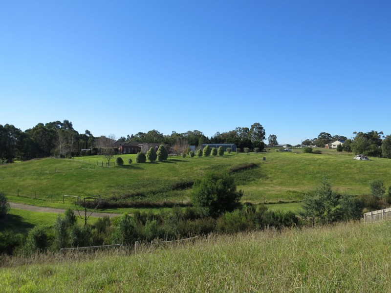 39 Eastern View Drive, Eastwood VIC 3875