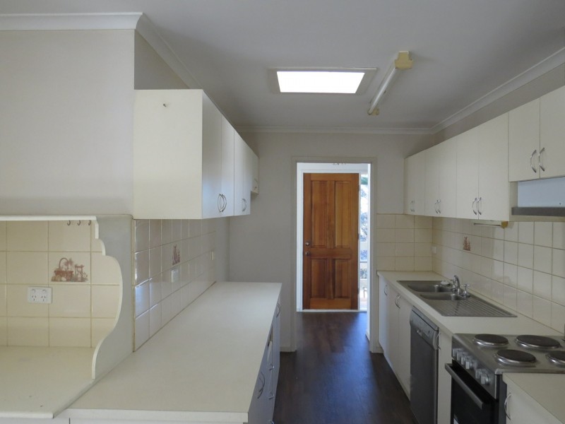 12 Hankshaws Hill Road, Omeo VIC 3898