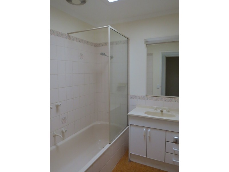 12 Hankshaws Hill Road, Omeo VIC 3898