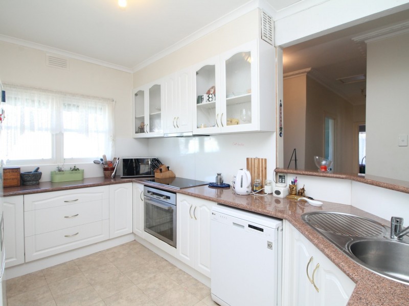 8 Lambournes Road, Bruthen VIC 3885