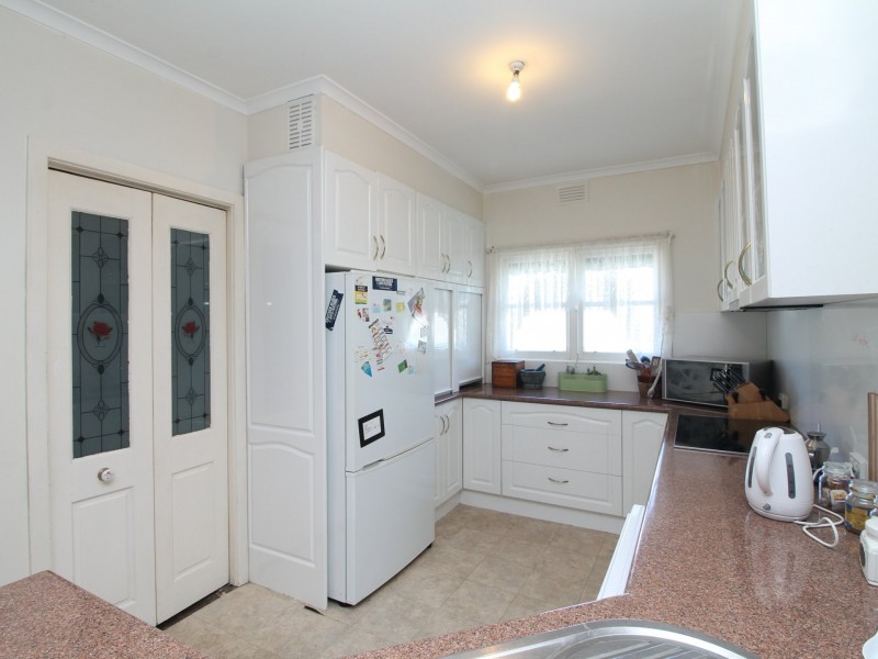 8 Lambournes Road, Bruthen VIC 3885