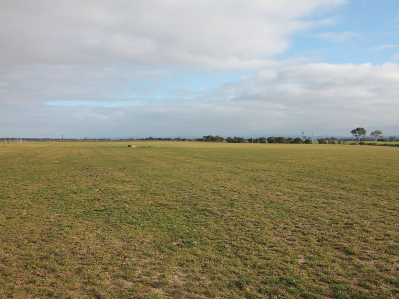 205 Buchanans Road, Bairnsdale VIC 3875