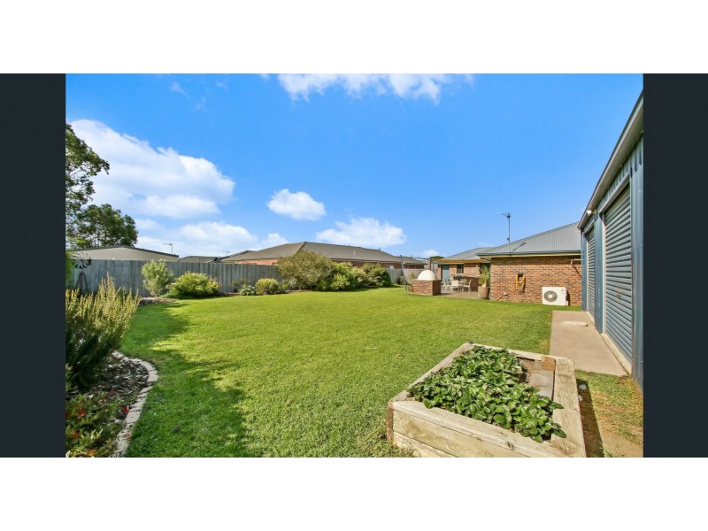 85 Gatehouse Drive, Bairnsdale VIC 3875