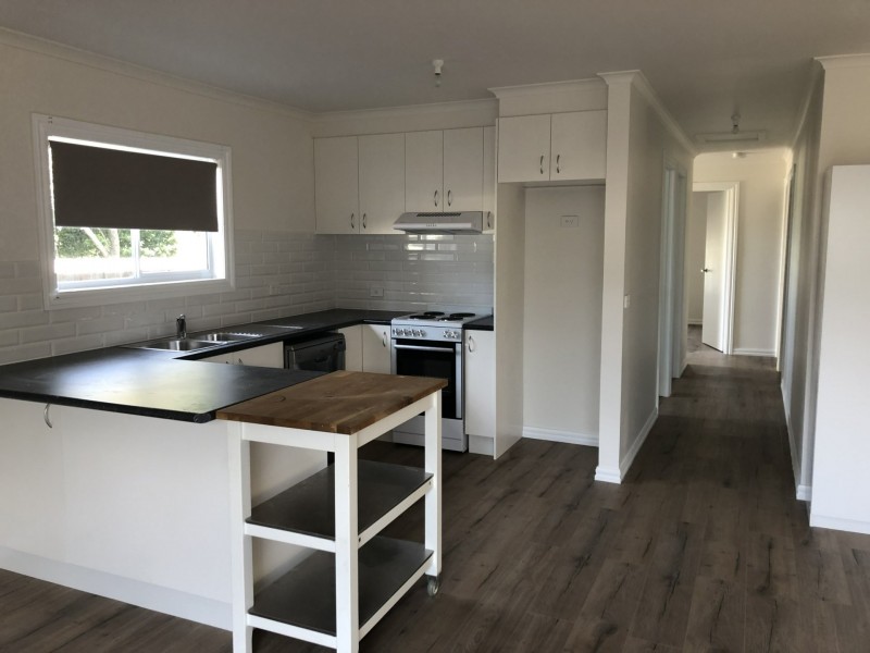 Unit 1/154A Bullumwaal Road, Wy Yung VIC 3875