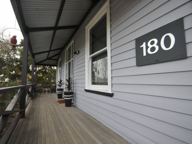 Suite 2/180 Macleod Street, Bairnsdale VIC 3875