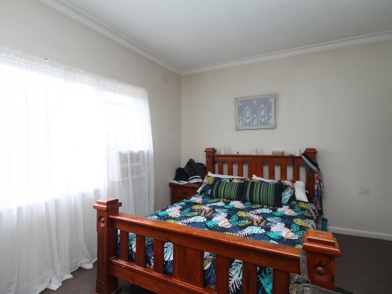 18 Churchill Street, Bairnsdale VIC 3875