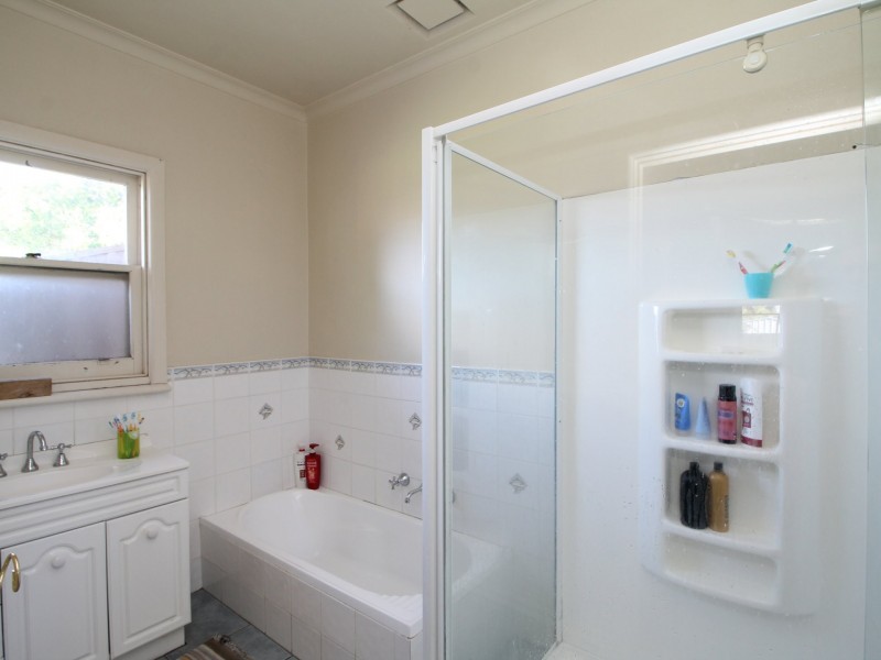 18 Churchill Street, Bairnsdale VIC 3875