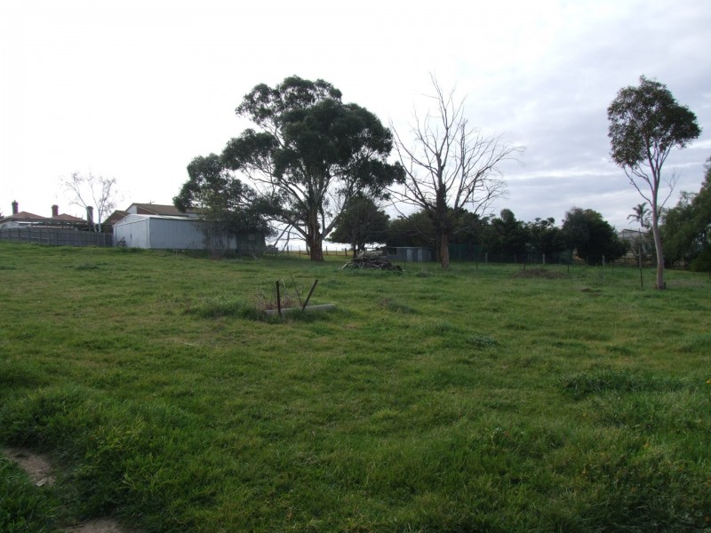 8 Crooke Street, Bairnsdale VIC 3875