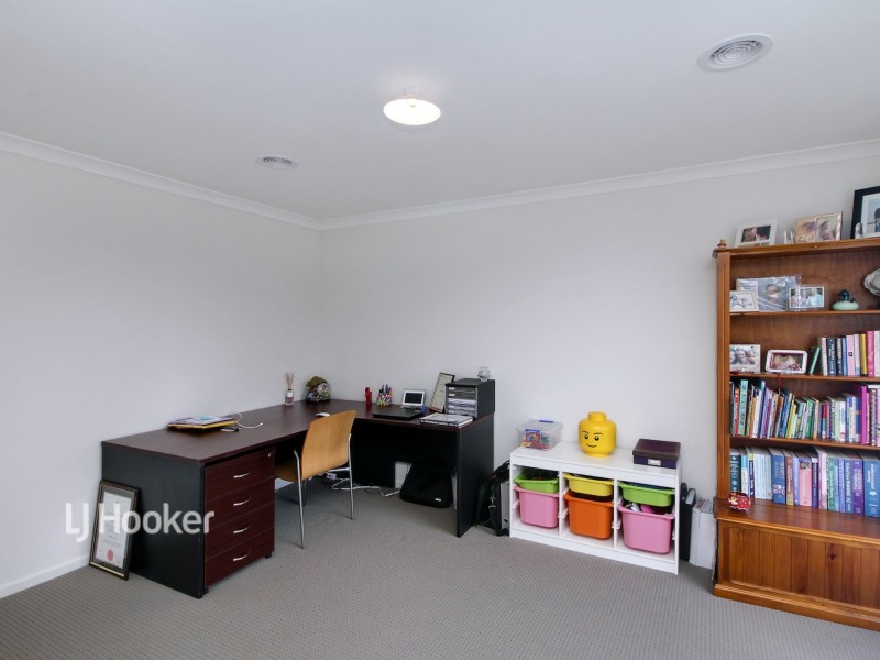 1 Barton Place, Eastwood VIC 3875