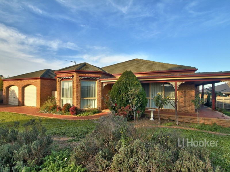 3 Marrah Drive, Wy Yung VIC 3875