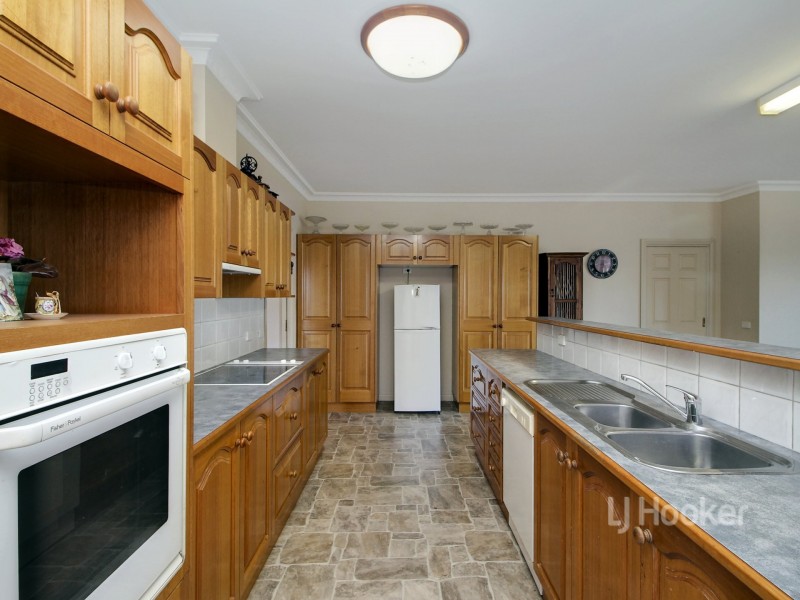 3 Marrah Drive, Wy Yung VIC 3875