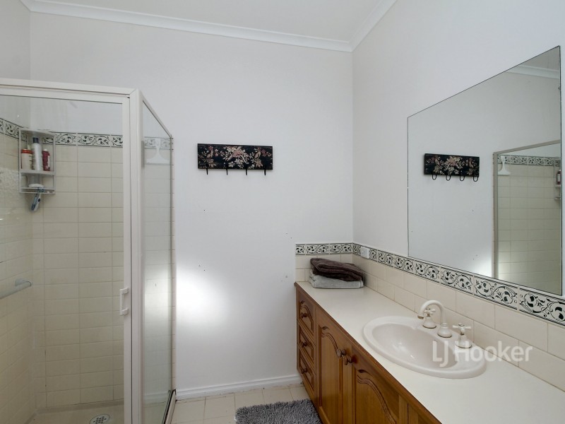 3 Marrah Drive, Wy Yung VIC 3875