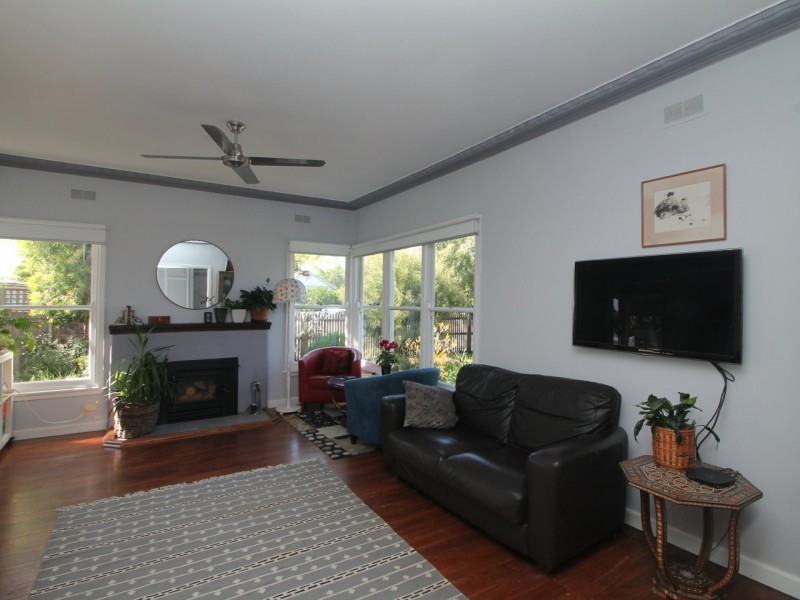 1 Grosvenor Court, Bairnsdale VIC 3875