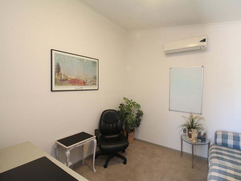 1 Grosvenor Court, Bairnsdale VIC 3875