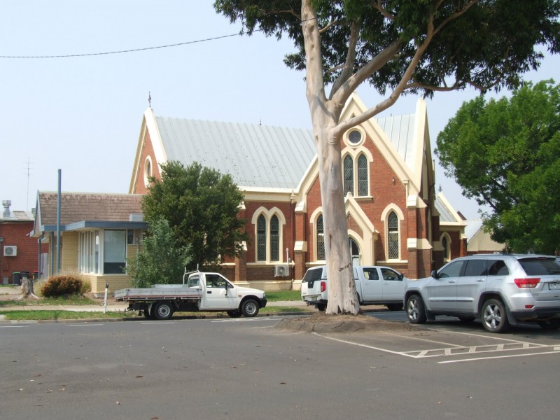 27 Pyke Street, Bairnsdale VIC 3875