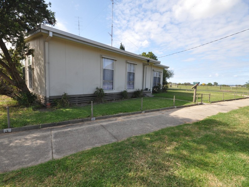 11 Flett Court, East Bairnsdale VIC 3875