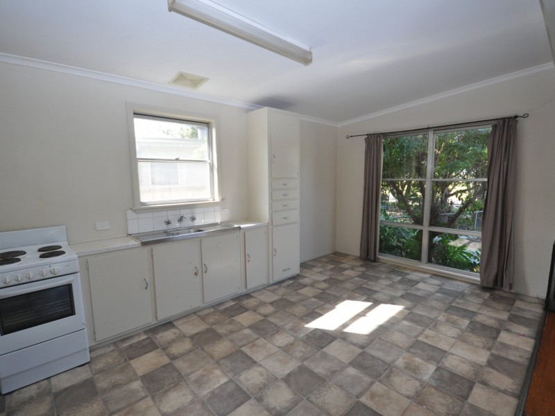 11 Flett Court, East Bairnsdale VIC 3875