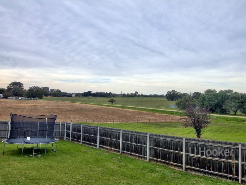 69 Bailey Street, Bairnsdale VIC 3875