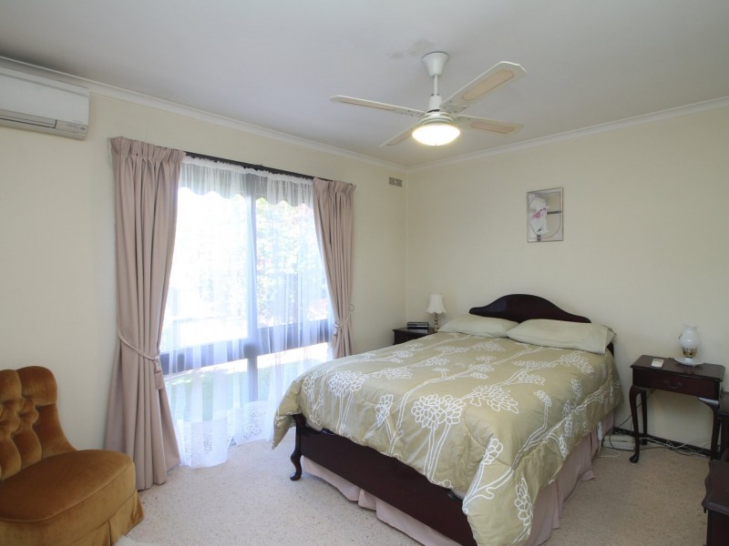 13 Glenda Court, Bairnsdale VIC 3875