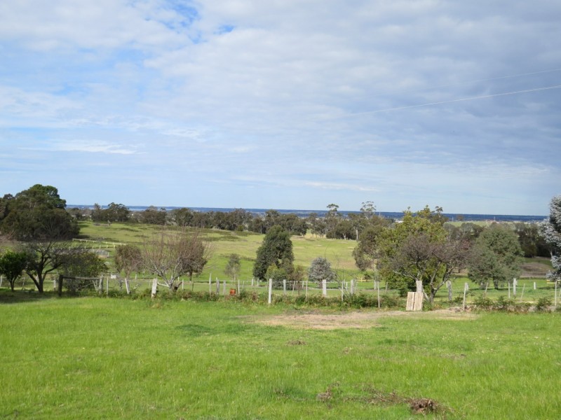 Lot 1/5 Mount Lookout Road, Ellaswood VIC 3875