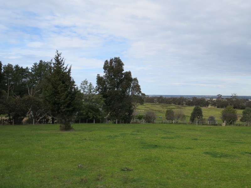 Lot 1/5 Mount Lookout Road, Ellaswood VIC 3875