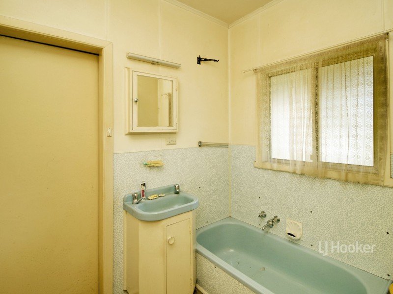 57 Old Pub Road, Ensay VIC 3895