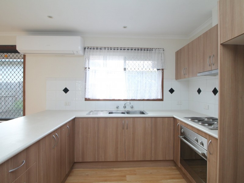 2/21 Turnbull Street, Bairnsdale VIC 3875