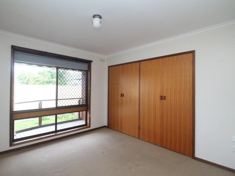 2/21 Turnbull Street, Bairnsdale VIC 3875