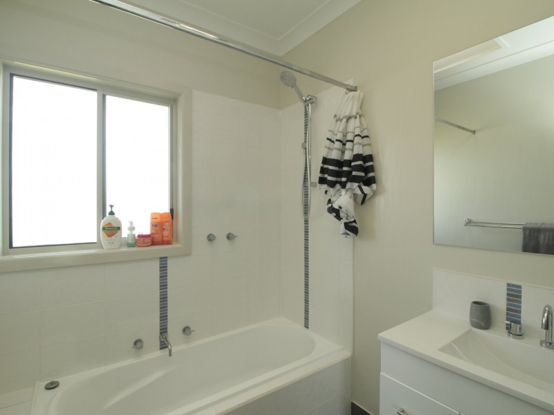 65 Main Street, Lindenow VIC 3865