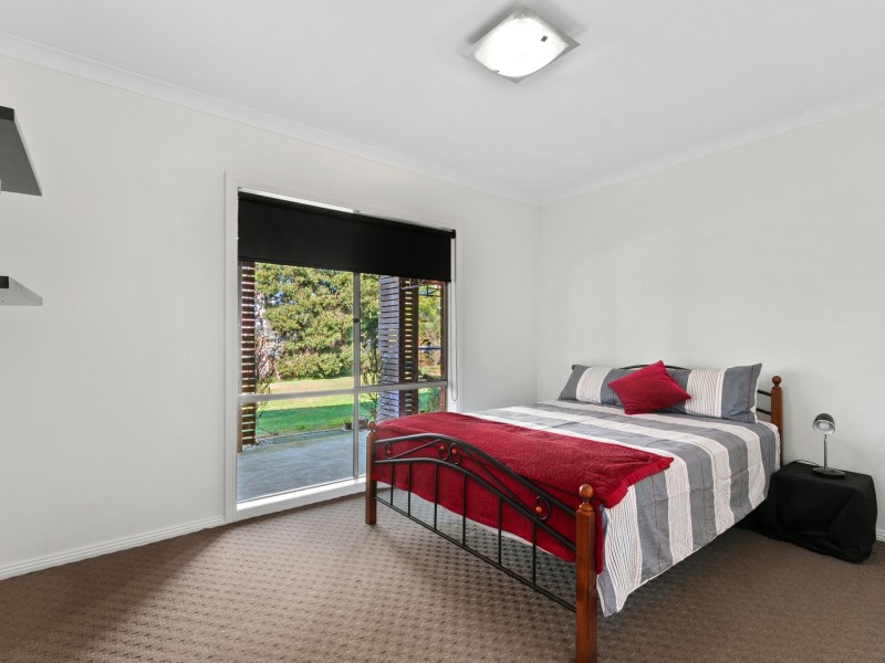 60 Fischers Lane, Wy Yung VIC 3875