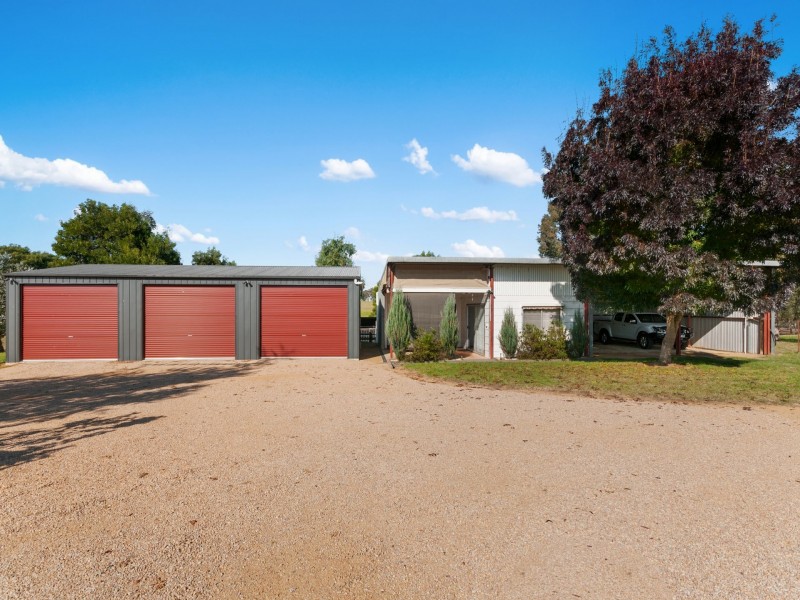 60 Fischers Lane, Wy Yung VIC 3875