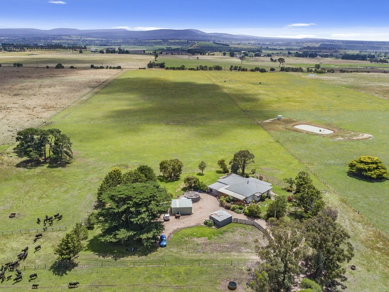 775 Ives Road, Hillside VIC 3875