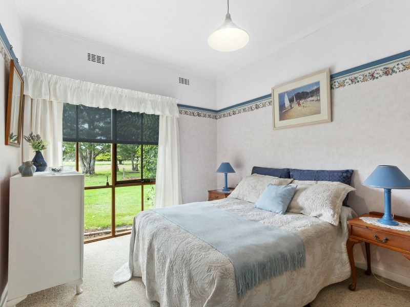 775 Ives Road, Hillside VIC 3875