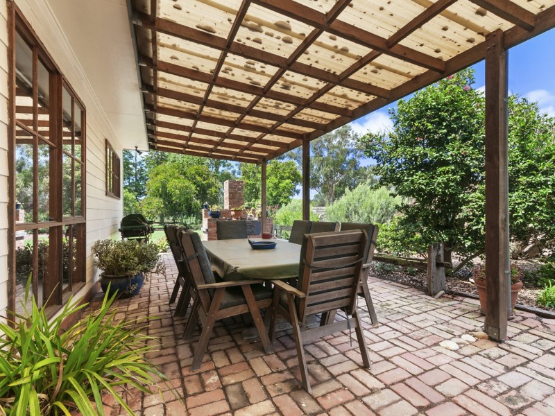 775 Ives Road, Hillside VIC 3875