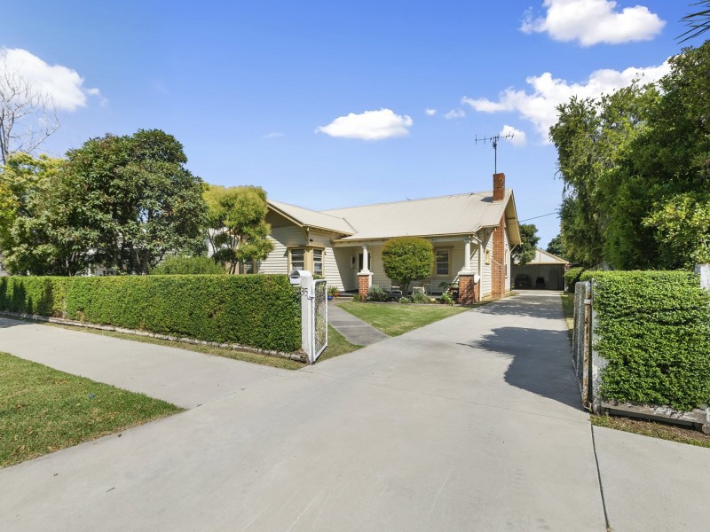 35 Mitchell Street, Bairnsdale VIC 3875