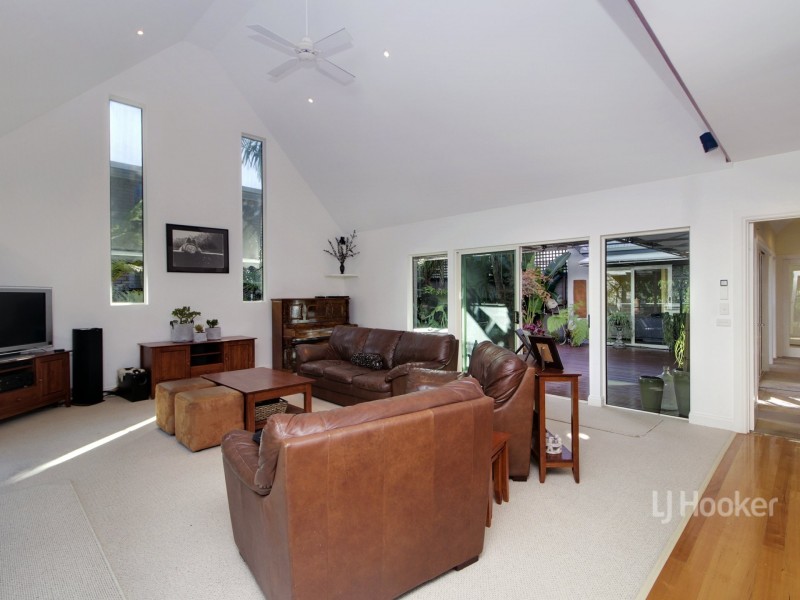 28 Robb Street, Bairnsdale East VIC 3875