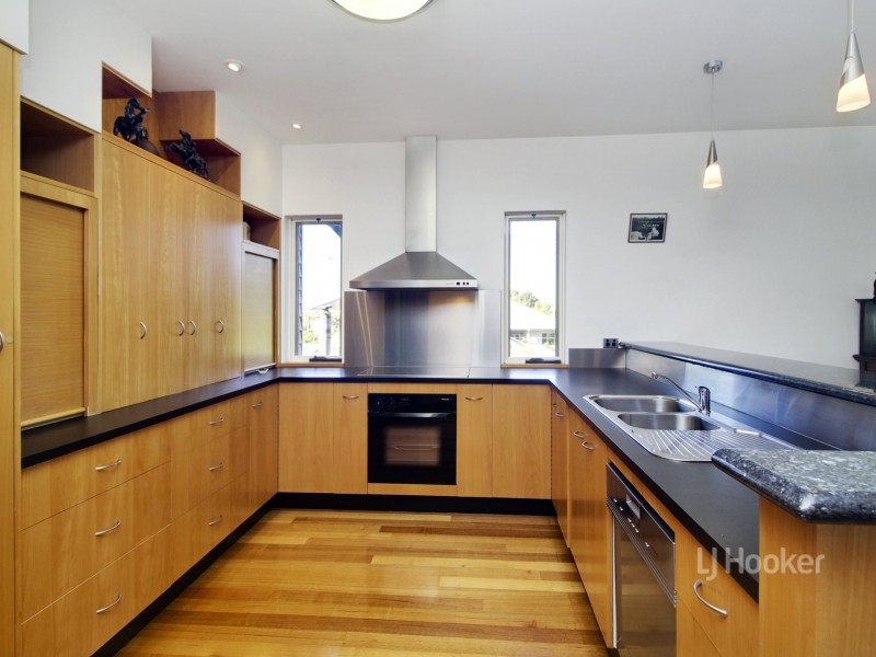 28 Robb Street, Bairnsdale East VIC 3875