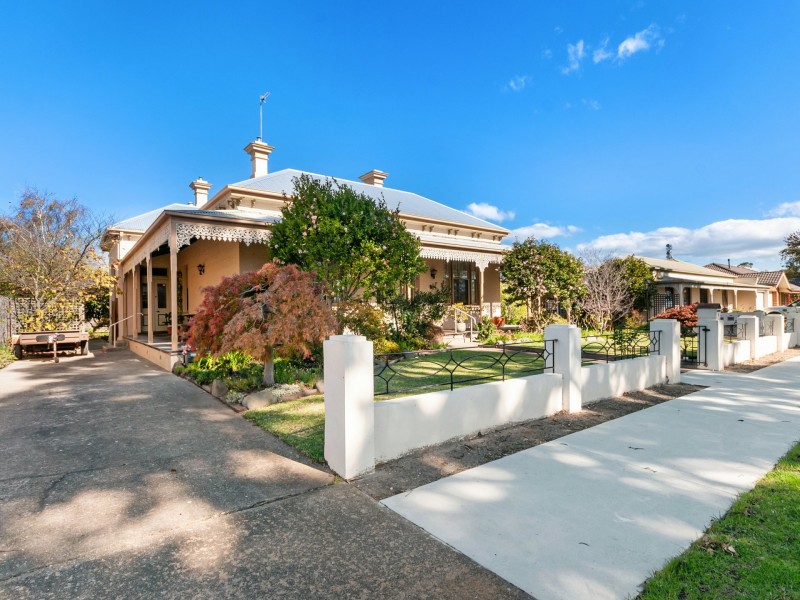 9 Pearson Street, Bairnsdale VIC 3875