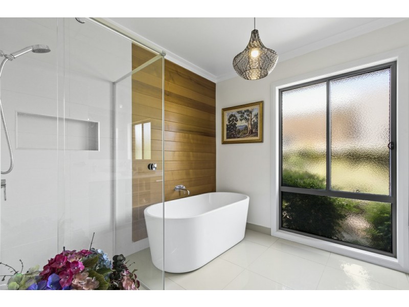 12 Verdell Street, Bairnsdale VIC 3875