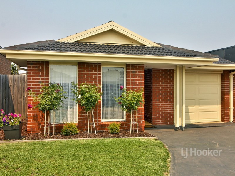 14B Fison Avenue, Eastwood VIC 3875