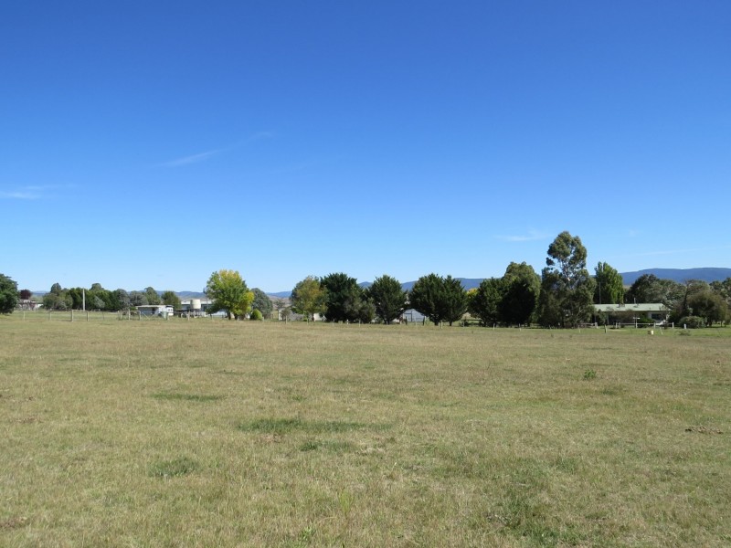 24-30 Young Street, Benambra VIC 3900