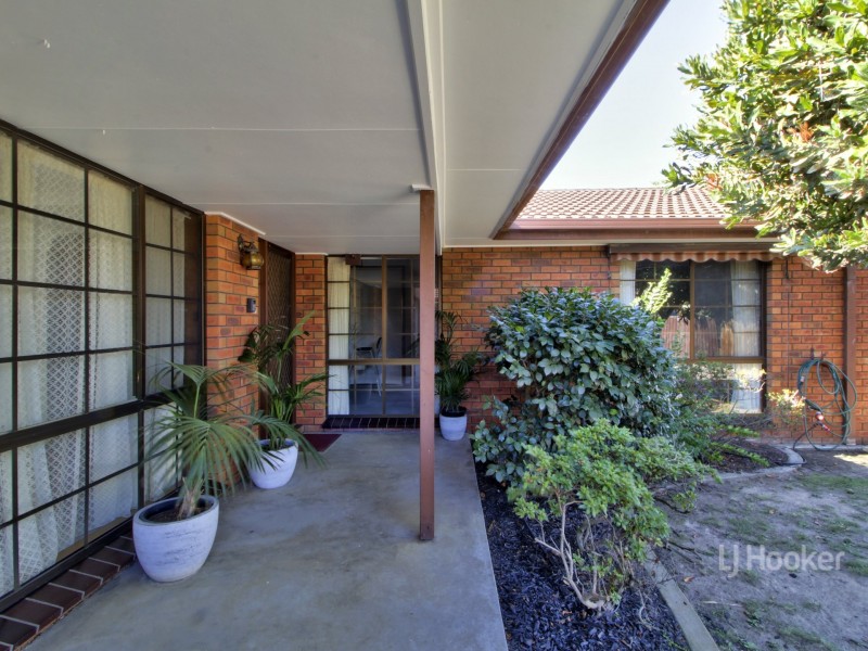 2/17 Ligar Street, Bairnsdale VIC 3875