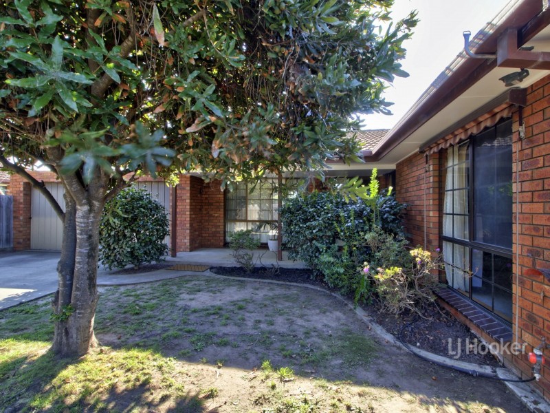 2/17 Ligar Street, Bairnsdale VIC 3875